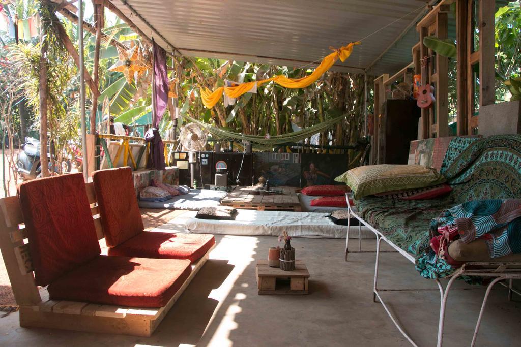 Wonderland Hostel Anjuna Eksteriør billede