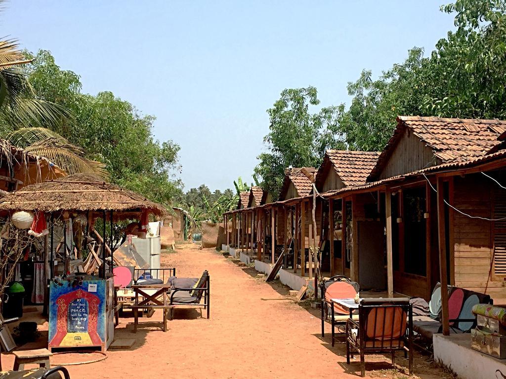 Wonderland Hostel Anjuna Eksteriør billede