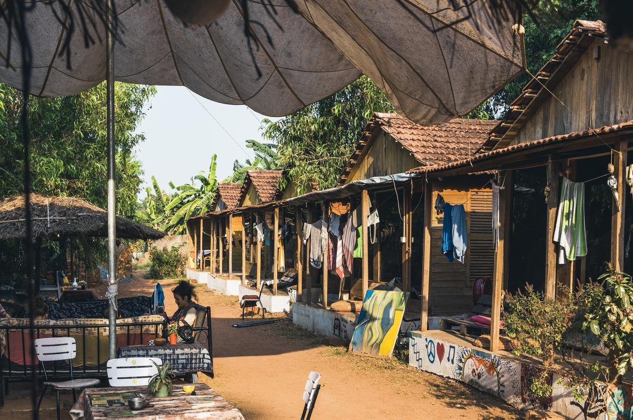 Wonderland Hostel Anjuna Eksteriør billede